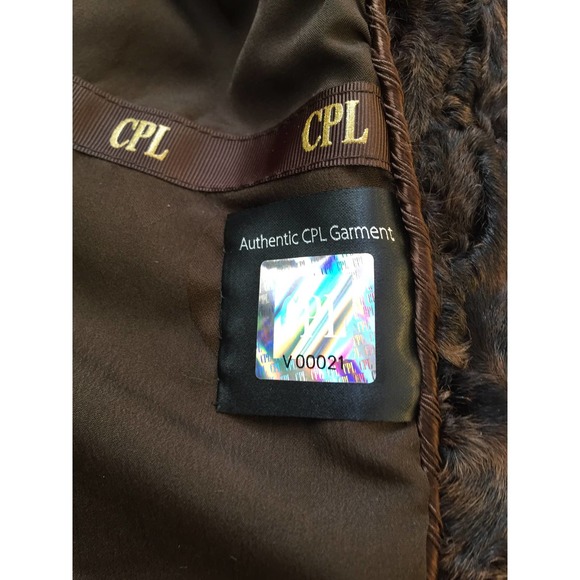 Persian Lamb Fur Coat - Picture 6 of 13